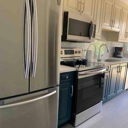 Brand New Constructed 1-Bedroom Townhouse Duncan Dış mekan fotoğraf